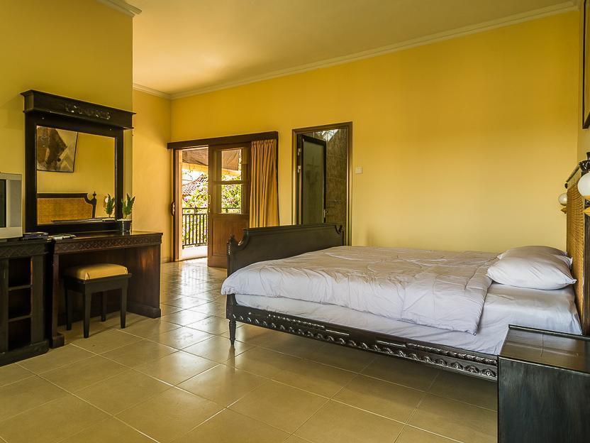 Koming Guest House Canggu Exteriör bild